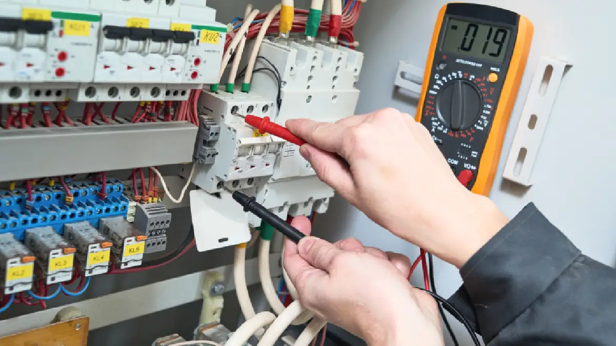 مونتاژ تابلو برق