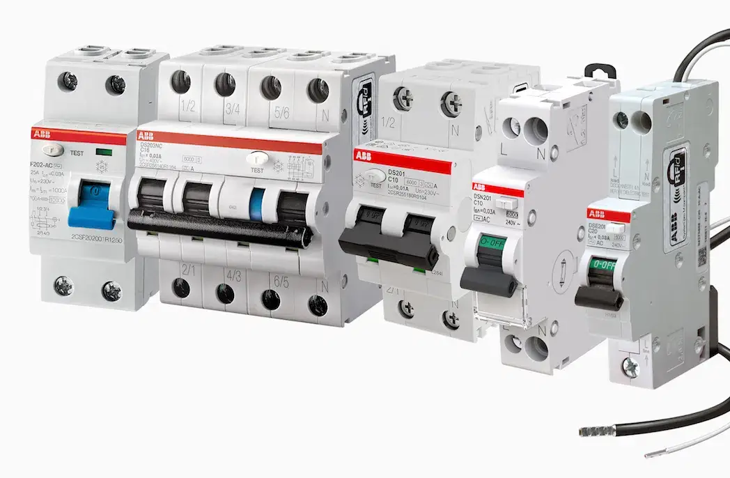 نصب فیوز محافظ جان